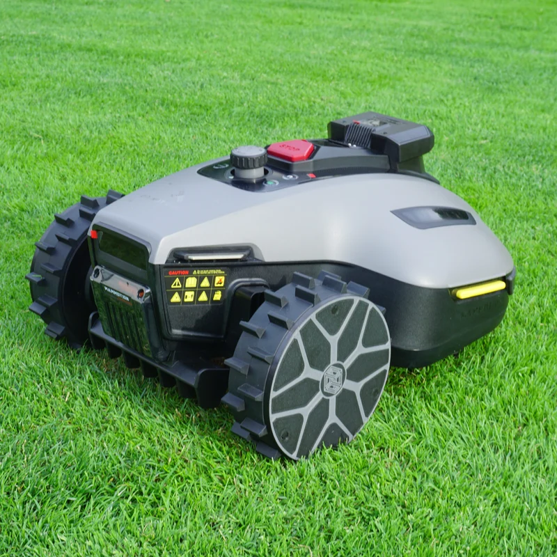 Mammotion Yuka mini 2 Mähroboter Performance Spikes Traktion Odometrie