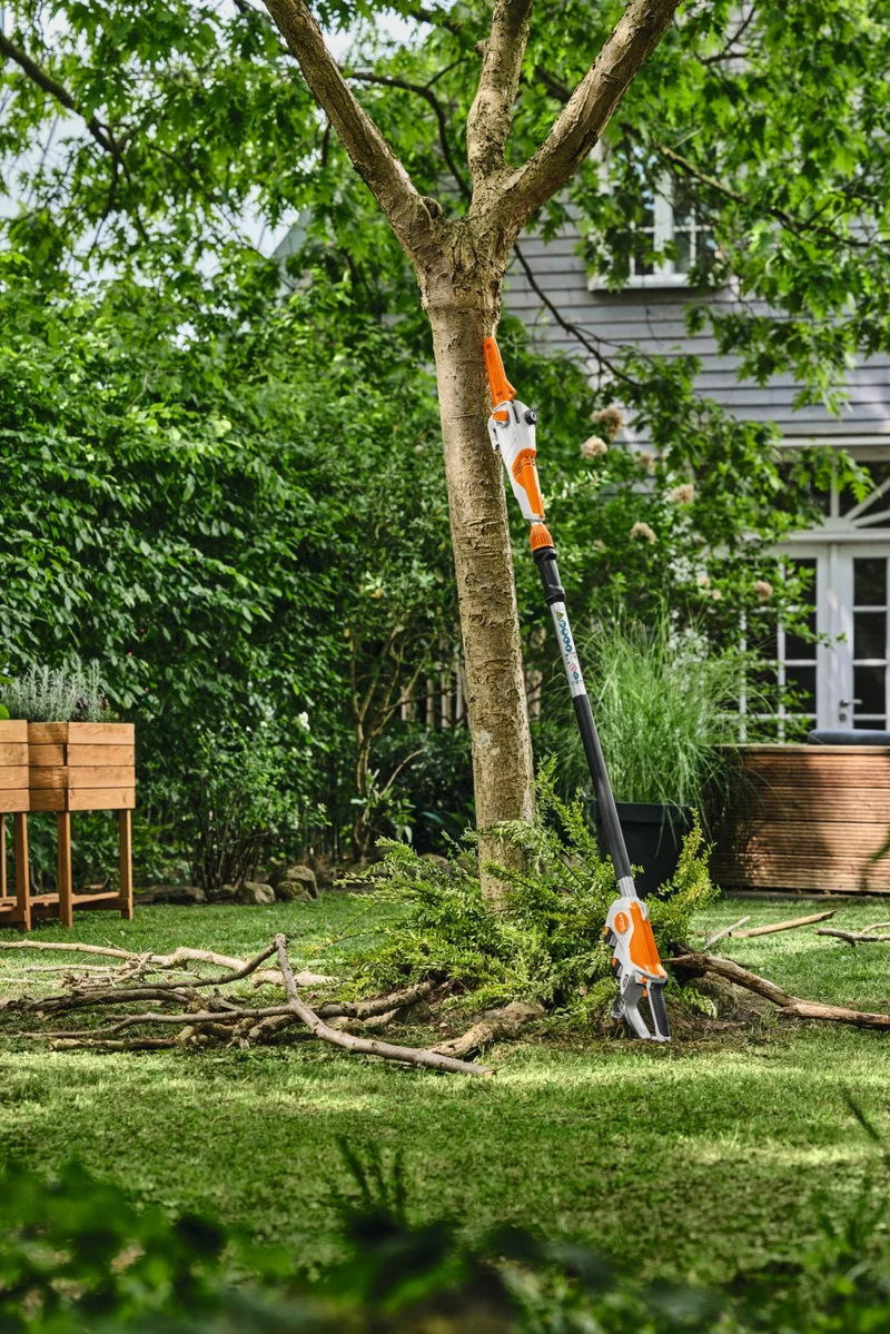 Stihl HTA 30 Akku Hochentaster mit 2x Akku AS 2 und Ladegerät ALS 31