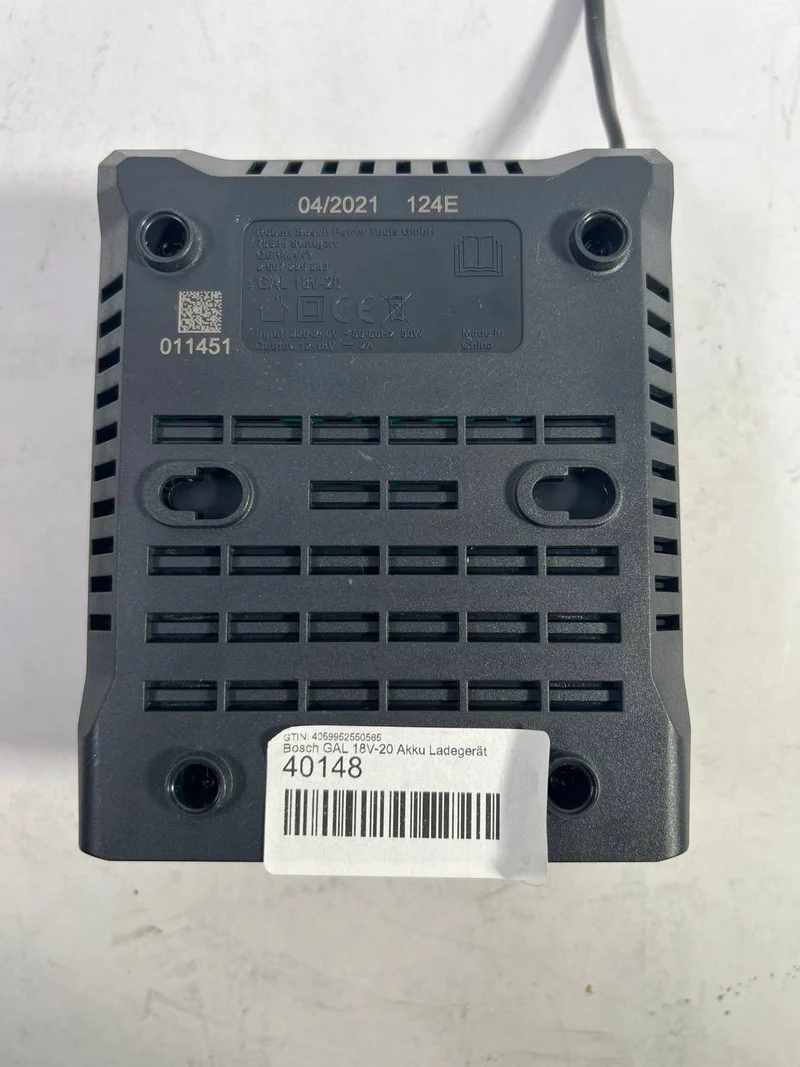 Bosch GAL 18V-20 Akku Ladegerät 10,8 - 18 V 2 A ( 2607226281 ) - Leicht Gebraucht