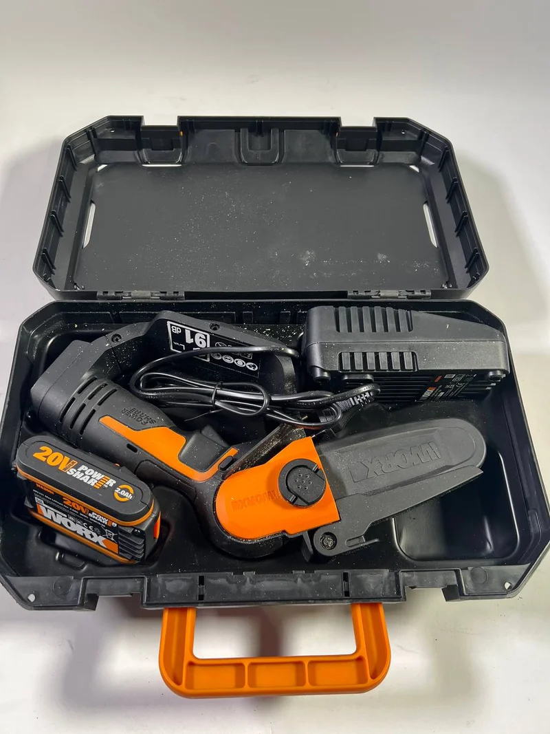 Worx WG324E 20 V 1 x Akku + Ladegerät - Gebraucht