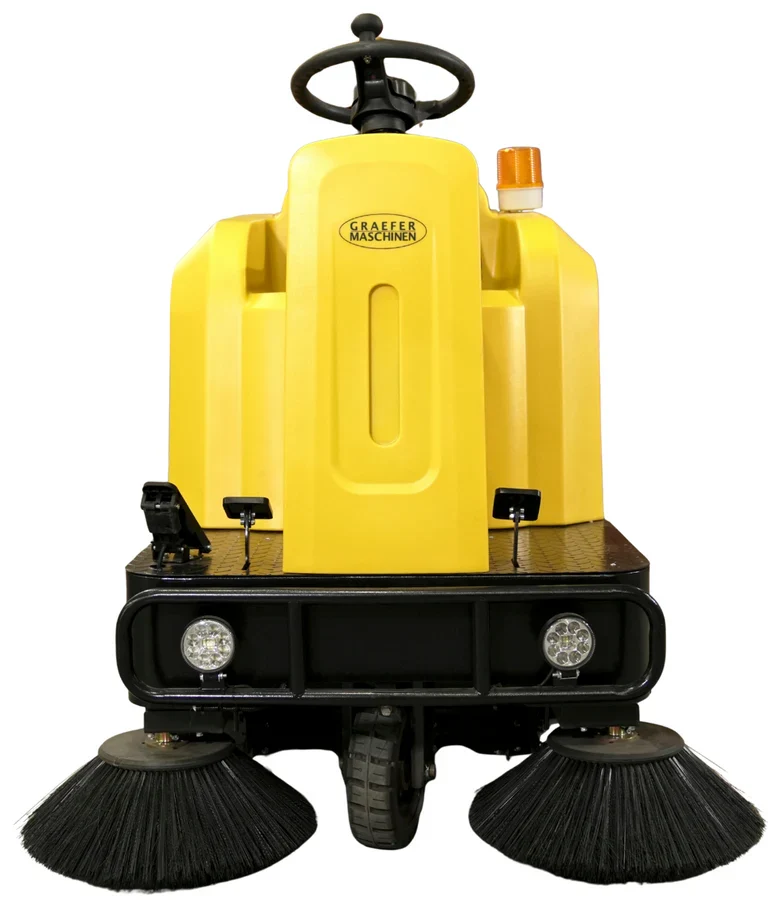 Graefer Aufsitz-Kehrmaschine KM80-PRO