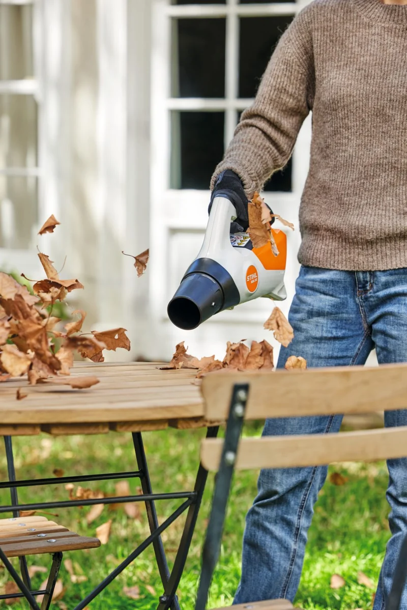 Stihl BGA 30 Akku-Laubbläser AS-System ohne Akku und Ladegerät