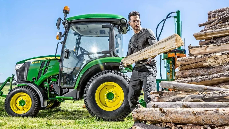 John Deere Kompakttraktor 3046R