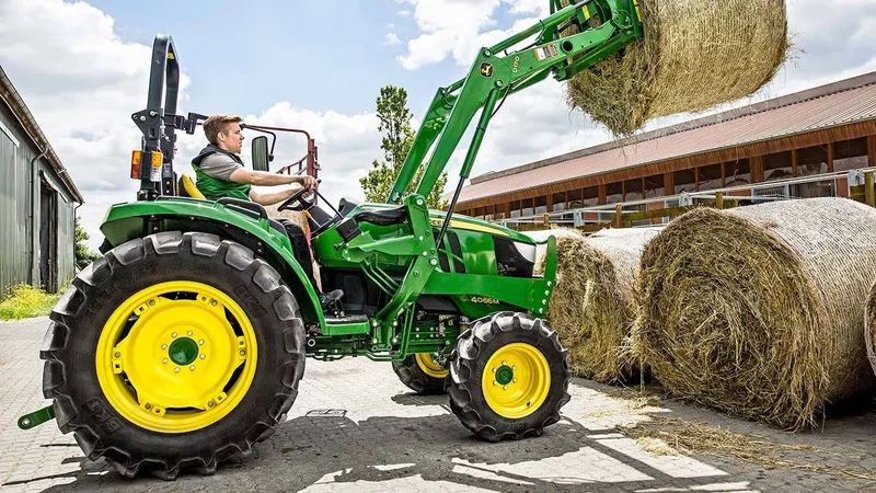 John Deere Kompakttraktor 4066M