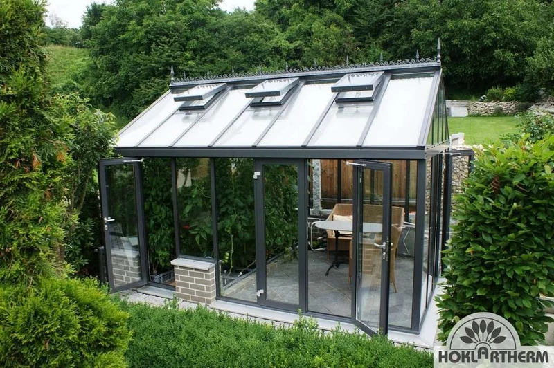 Hoklartherm thermisch getrenntes Gewächshaus "Vario TH"