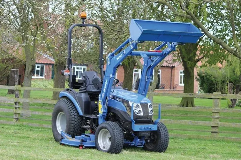 Solis Traktor 26 HST