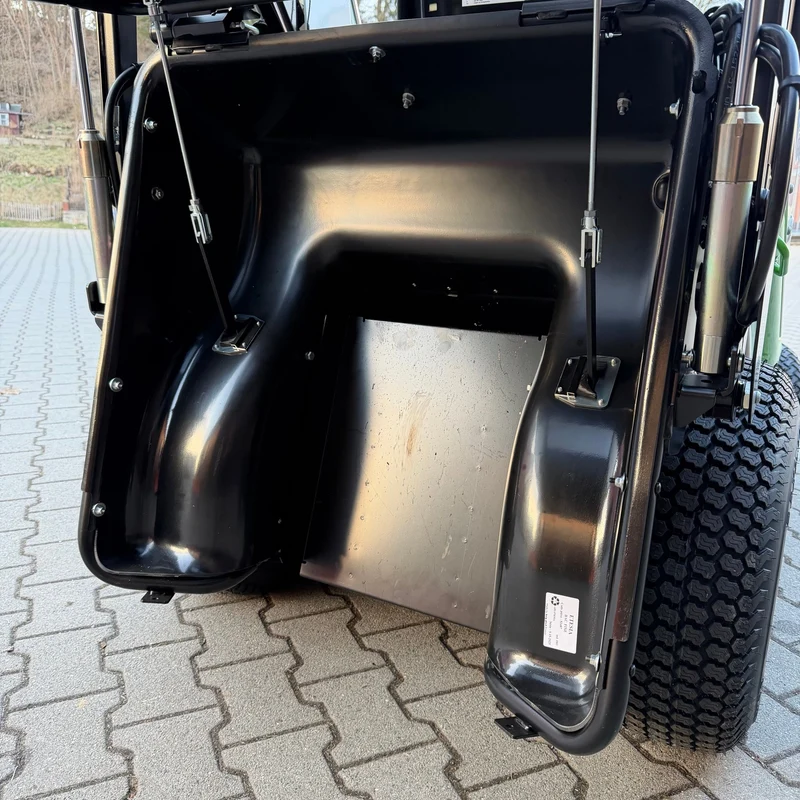 Etesia Rasentraktor Buffalo 124 HVHPX und HVHP