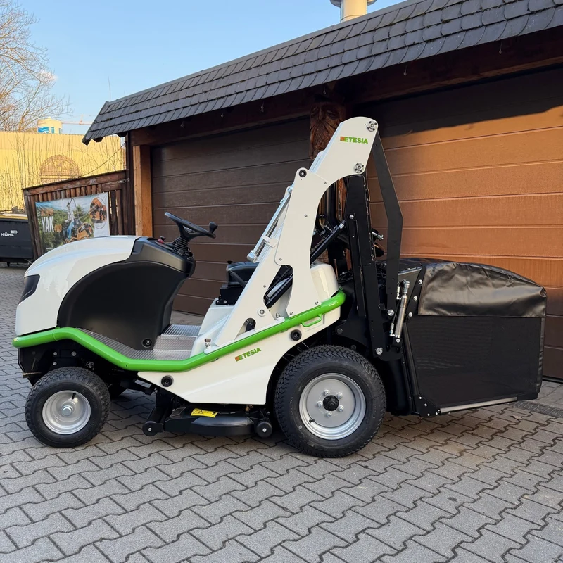Etesia Profi-Rasentraktor Buffalo 100 BVHP