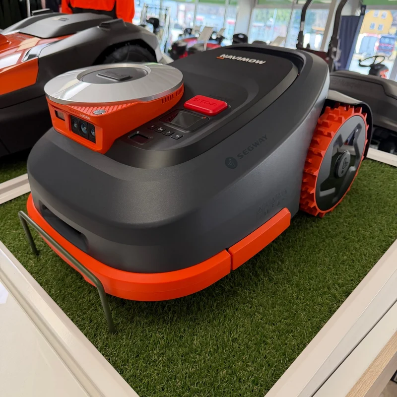 Segway Navimow H210E für Flächen bis zu 1000m²