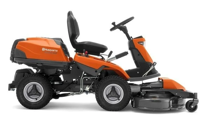 Husqvarna Rider R 320X AWD mit 103cm Mähwerk