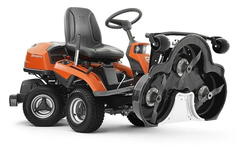Rider R 318X mit Mähwerk