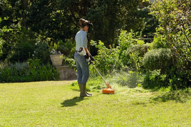 Stihl FSA 60 R Akku-Motorsense ohne Akku und Ladegerät AK-System