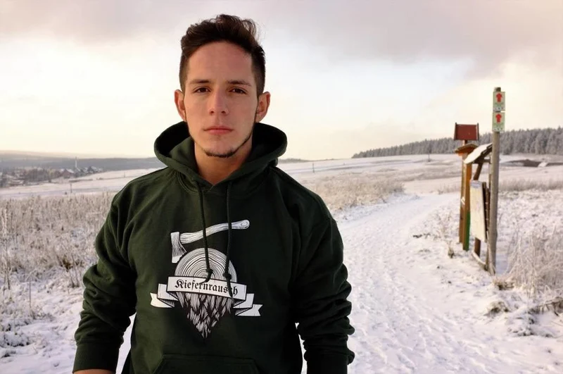 Sweatshirt in forest green