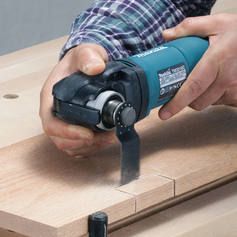 Multifunction Makita TM3010CX3J 320W
