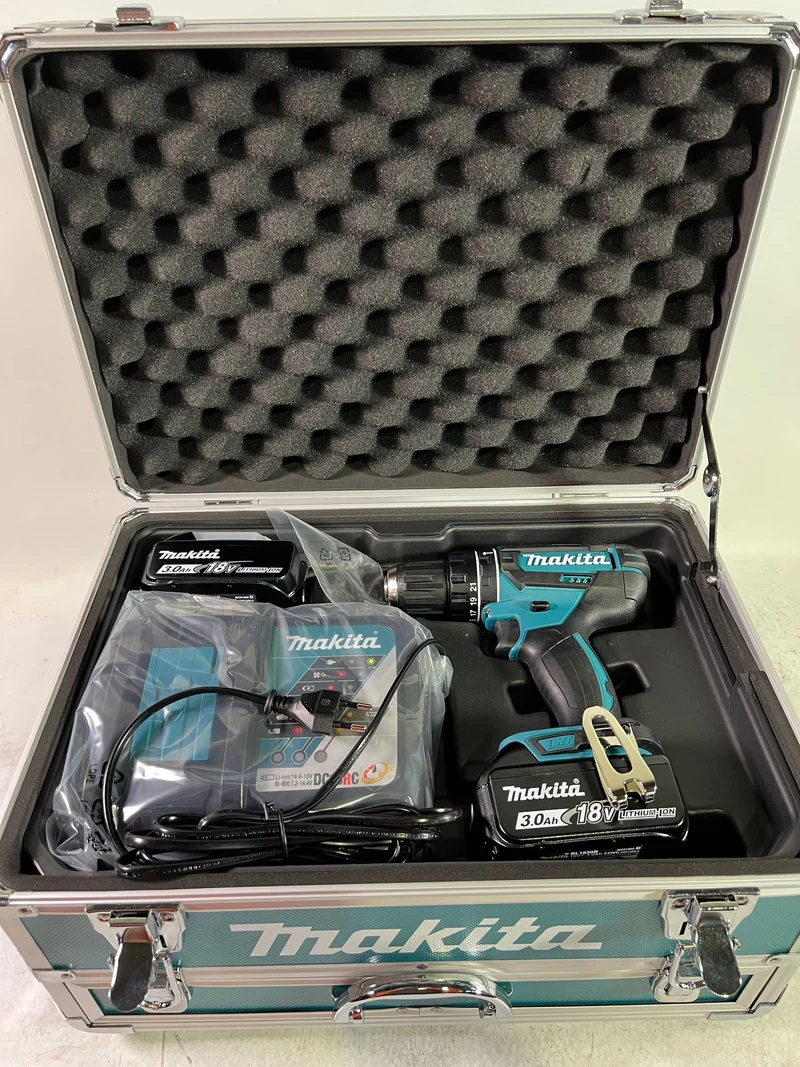 Makita DHP 482 RFX9 Akku Schlagbohrschrauber 18 V 62 Nm + 2x Akku 3,0 Ah + Ladegerät + Zubehör Set + Koffer - OVP Beschädigt