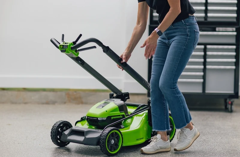 40V Rasenmäher 46cm mit Radantrieb Gen. II - 2x 4Ah Akkus