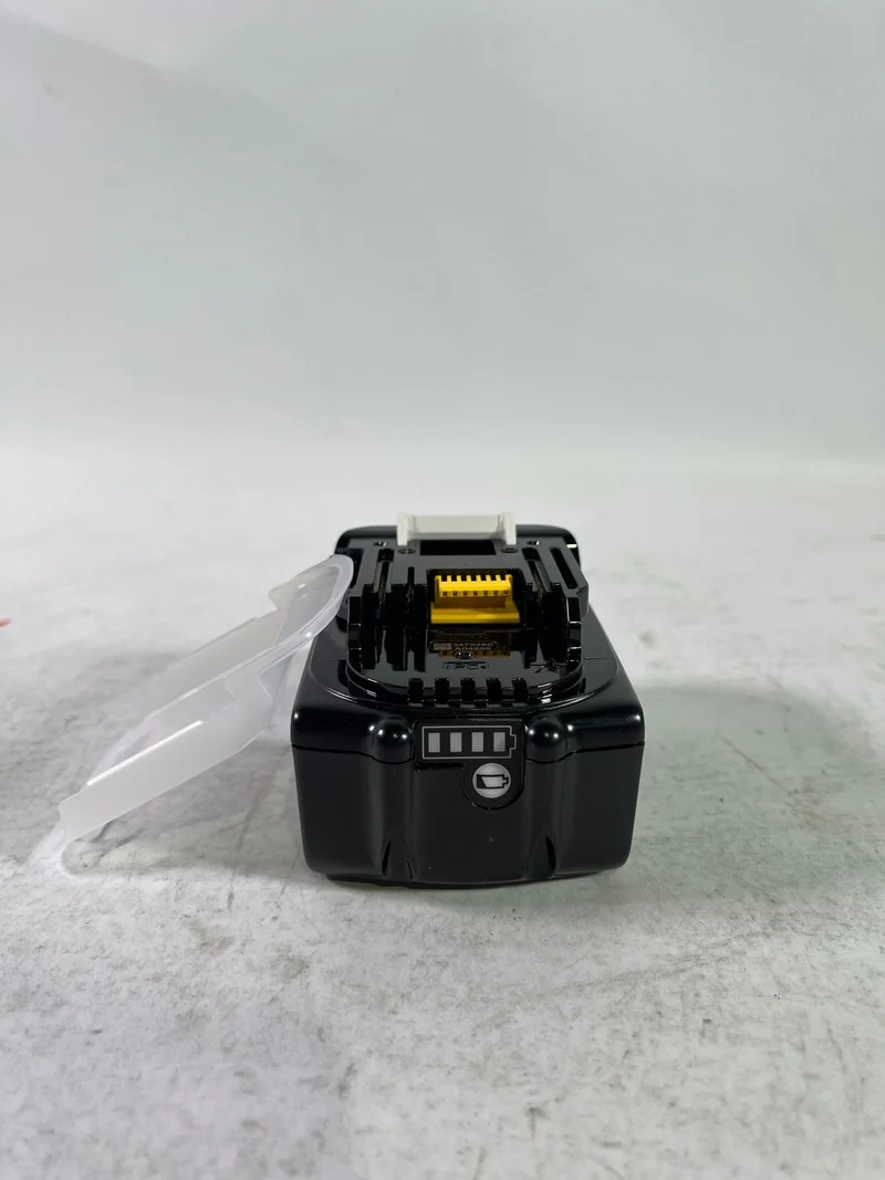 Makita BL 1830 B Li-Ion Akku 18 V 3,0 Ah / 3000 mAh ( 197599-5 ) mit LED Anzeige - original, kein Nachbau - Reparaturgerät