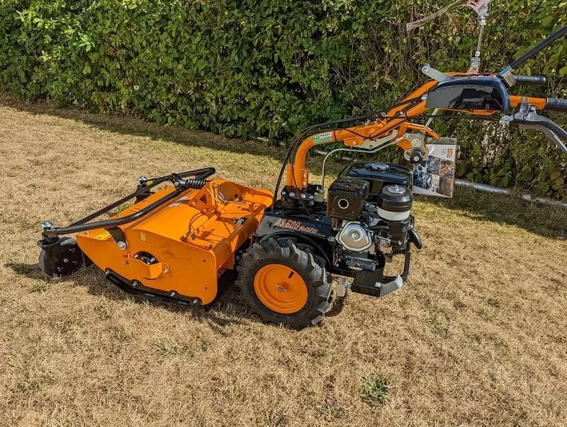 AS 600 MultiPro Geräteträger mit Schlegelmähwerk