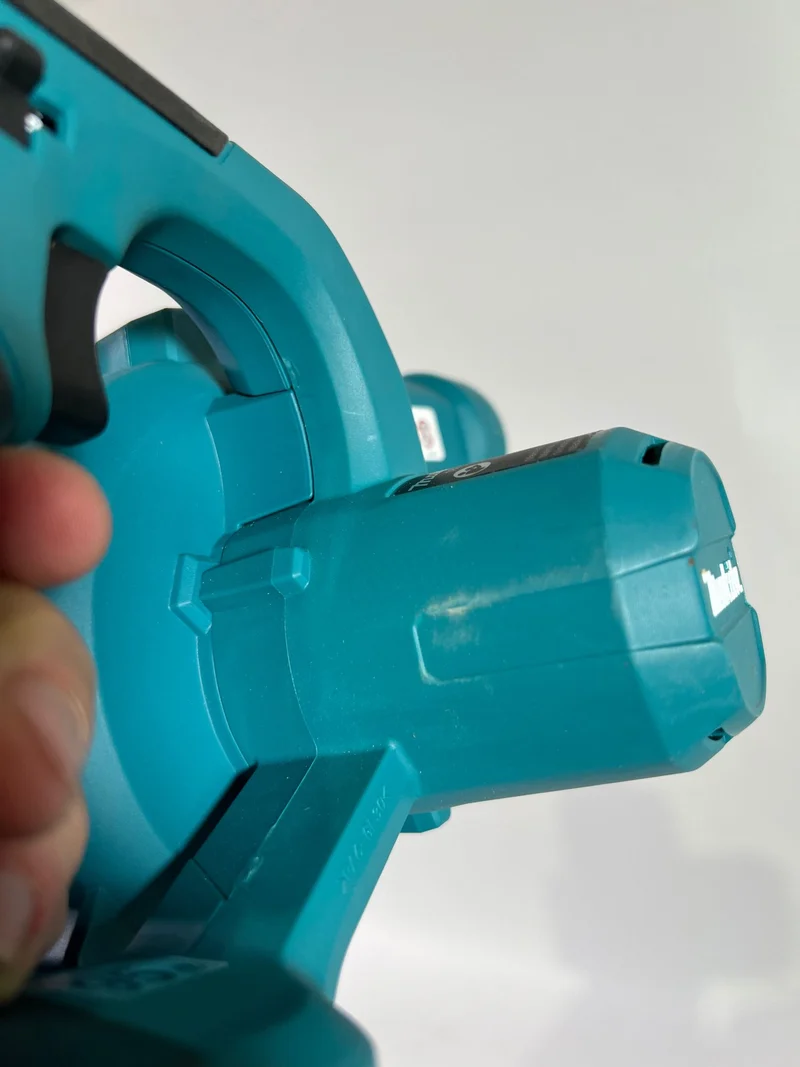Makita DUB 186 Z Akku Gebläse 18 V Solo - ohne Akku, ohne Ladegerät - Unvollständig