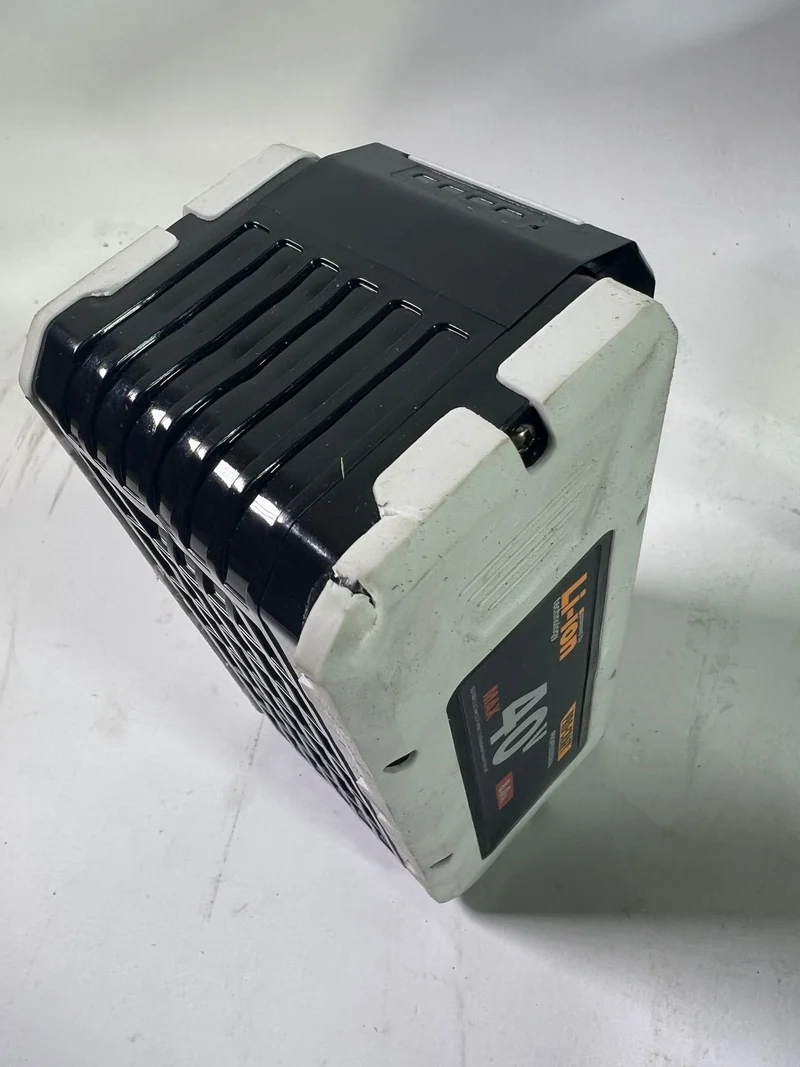 Procraft PKA48Li Akku Kettensäge 40 V 406 mm Brushless + 1x Akku 8,0 Ah + Ladegerät - Leicht Gebraucht