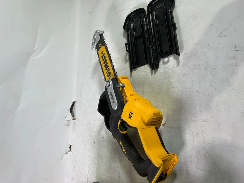 DeWalt DCMPS 520 N Akku Astsäge 18 V 20 cm Brushless Solo - ohne Akku, ohne Ladegerät - Gebraucht