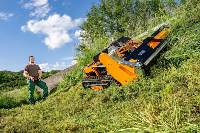 AS 1000 Ovis EVO RC Mähraupe