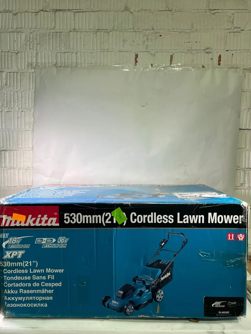 Makita DLM 538 Z Akku Rasenmäher 36 V ( 2x 18 V ) 530 mm Solo - ohne Akku, ohne Ladegerät - Gebraucht