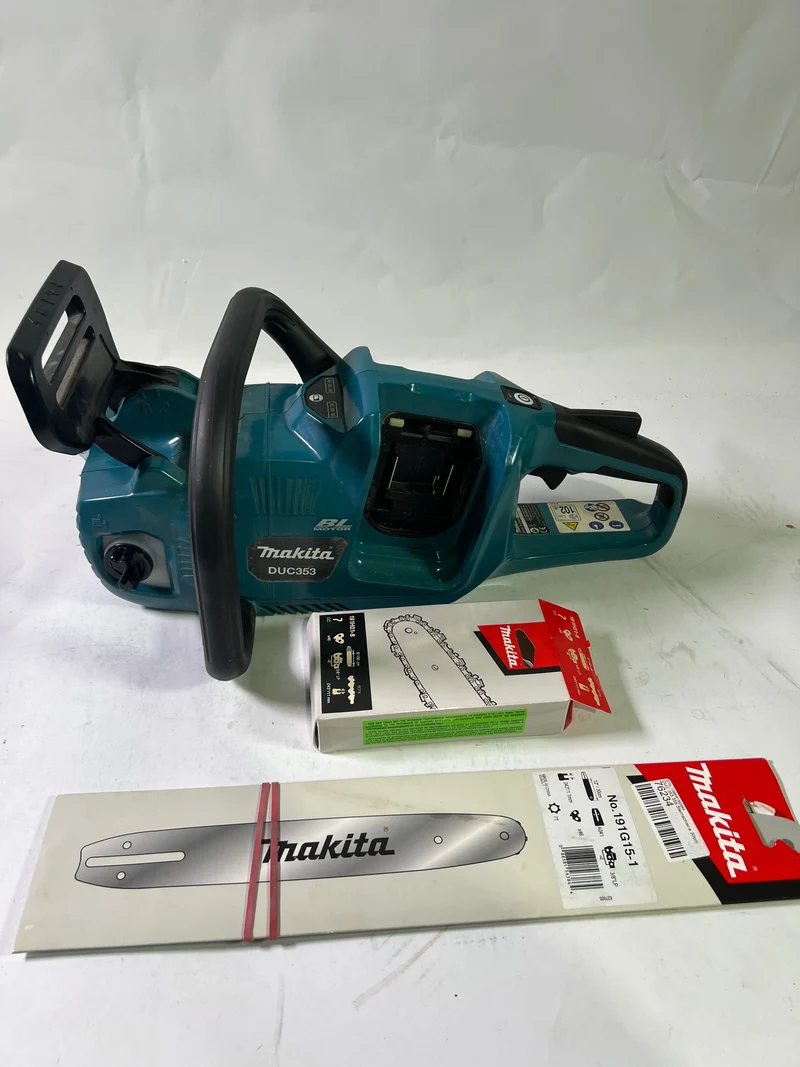 Makita DUC 353 Z Akku Kettensäge 36V ( 2x18V ) Brushless 35 cm Solo - ohne Akku, ohne Ladegerät - Gebraucht