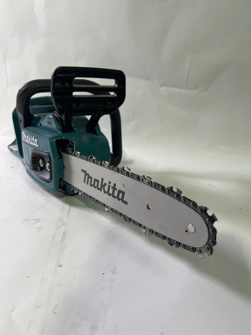 Makita DUC 355 Z Akku Kettensäge 36V ( 2x18V ) Brushless 35 cm Solo - ohne Akku, ohne Ladegerät - Gebraucht