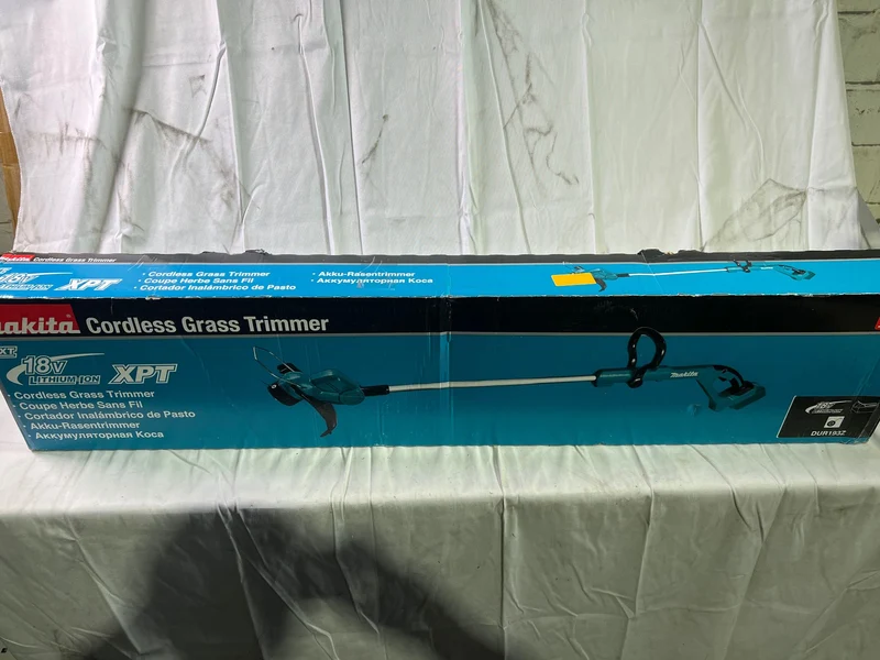 Makita DUR 193 Z Akku Rasentrimmer 18 V 26 cm Solo - ohne Akku, ohne Ladegerät - Reparaturgerät