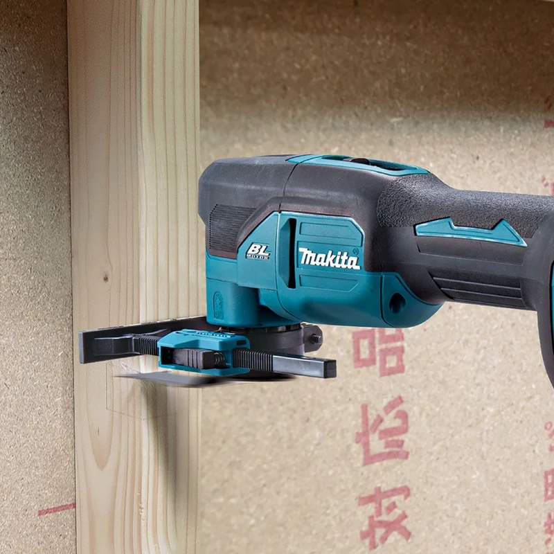 Multifunction Tool Makita DTM53RTJX1 18V