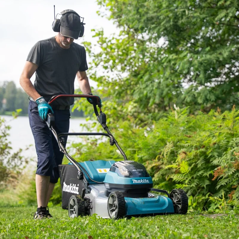 Lawnmower Makita DLM466Z 18Vx2