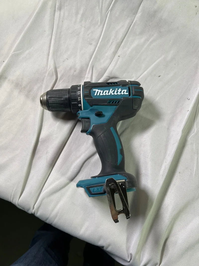 Makita DDF 482 Z Akku Bohrschrauber 18 V 62 Nm Solo - ohne Akku, ohne Ladegerät - Reparaturgerät
