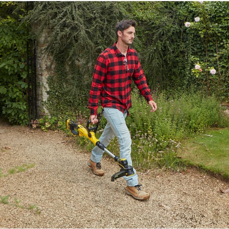 String trimmer Stanley SFMCST933M1-QW 18V 4Ah