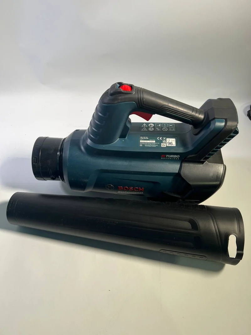 Bosch GBL 18V-750 - Leicht Gebraucht