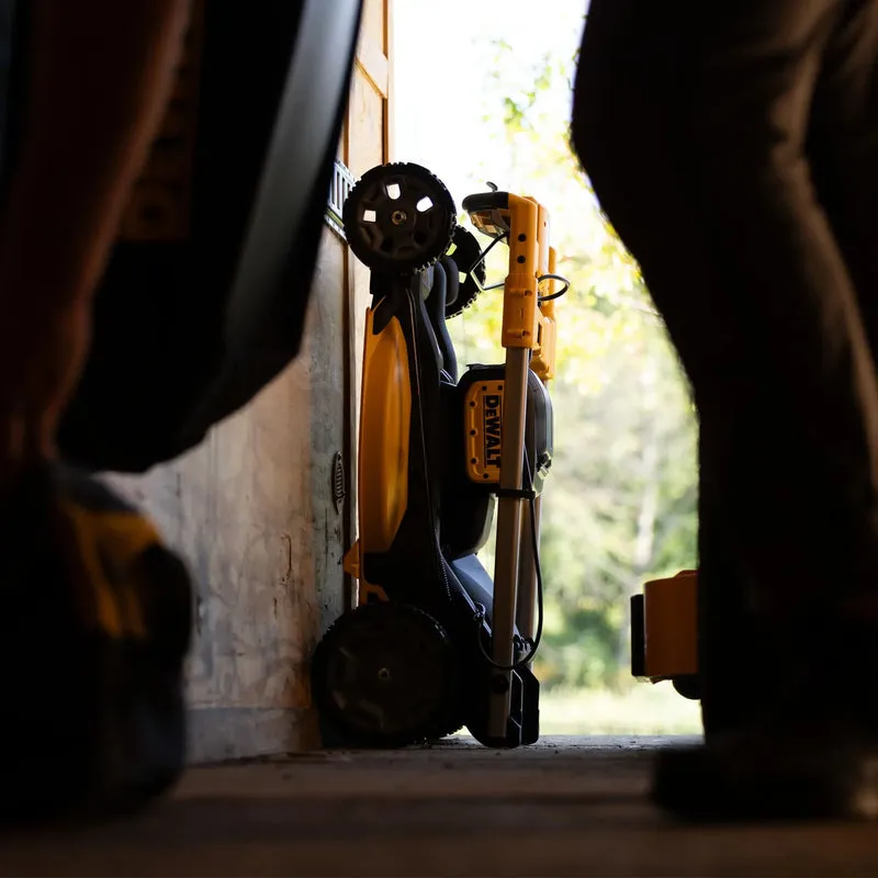 Self-propelled lawnmower Dewalt DCMWSP156N-XJ 18V
