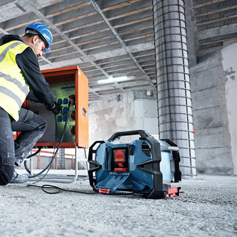 Construction site radio Bosch GPB 18VH-6 SRC