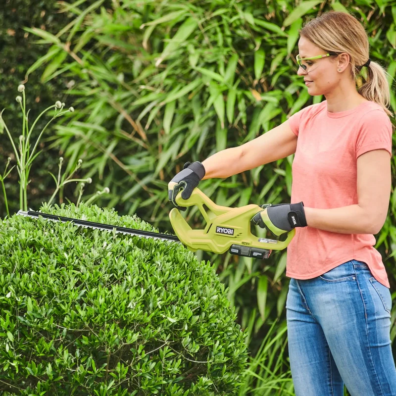 Hedge trimmer Ryobi RY18HT40A-0 18V