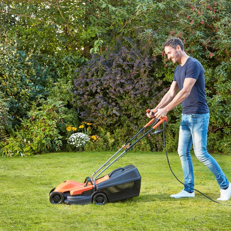 Lawnmower Black+Decker BEMW451BH-QS 1200W