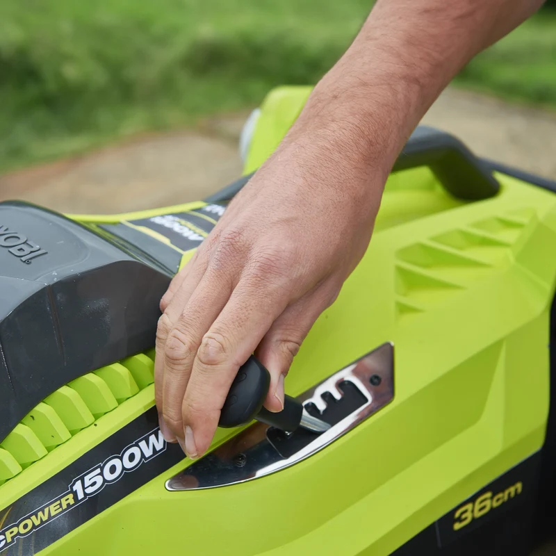 Lawnmower Ryobi RLM15E36H 1500W
