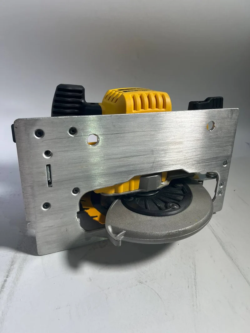 DeWalt DCS 570 N Akku Handkreissäge 18 V 184 mm Brushless Solo - ohne Akku, ohne Ladegerät - Reparaturgerät