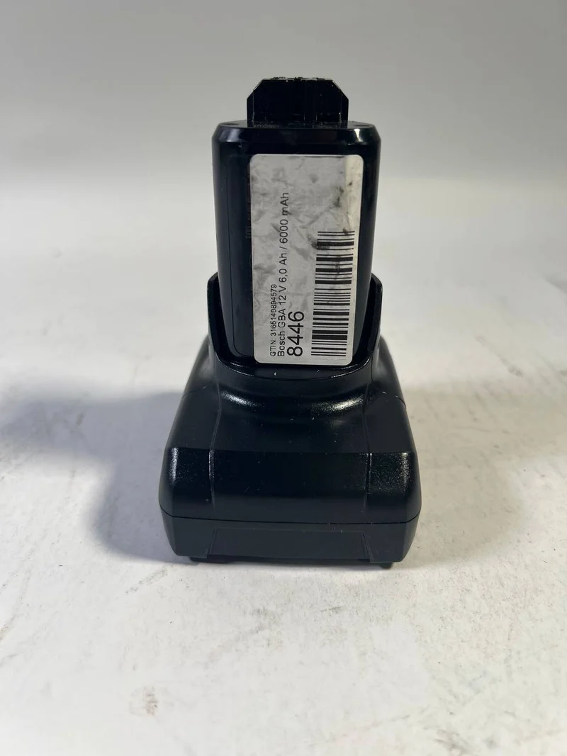 Bosch GBA 12 V 6,0 Ah / 6000 mAh Li-Ion Einschub Akku ( 1600A00X7H ) - Leicht Gebraucht