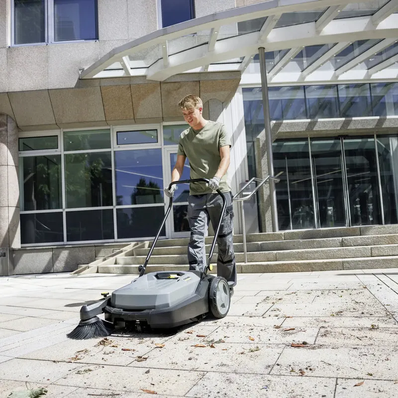Karcher KM 70/20 C sweeper
