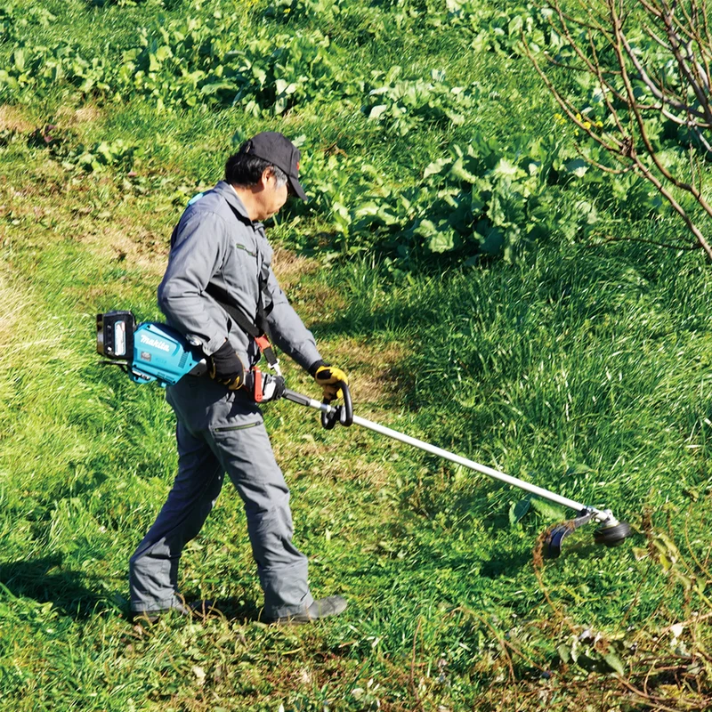 Brush cutter Makita UR014GZ 40V