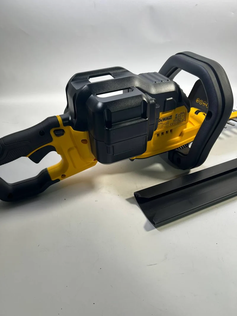 DeWalt DCM 583 N Akku Heckenschere 36V Pro Landscaping Solo - Leicht Gebraucht