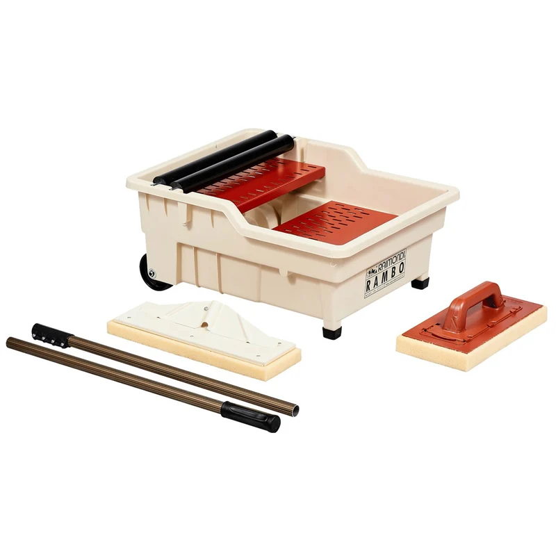 tray Raimondi Rambo with trowel