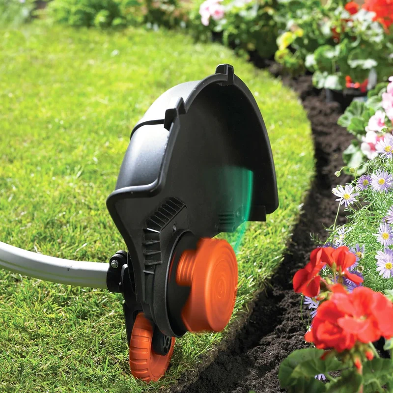 Edge trimmer Black+Decker GL7033-QS 700W