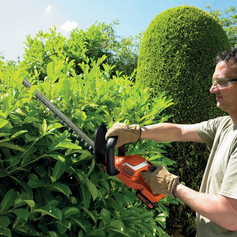 Hedge trimmer Black+Decker GTC1845L20-QW 18V 2Ah