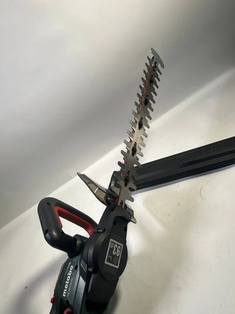 Metabo HS 18 LTX 45 Akku Heckenschere 18 V 43 cm Solo ( 601717850 ) - Leicht Gebraucht