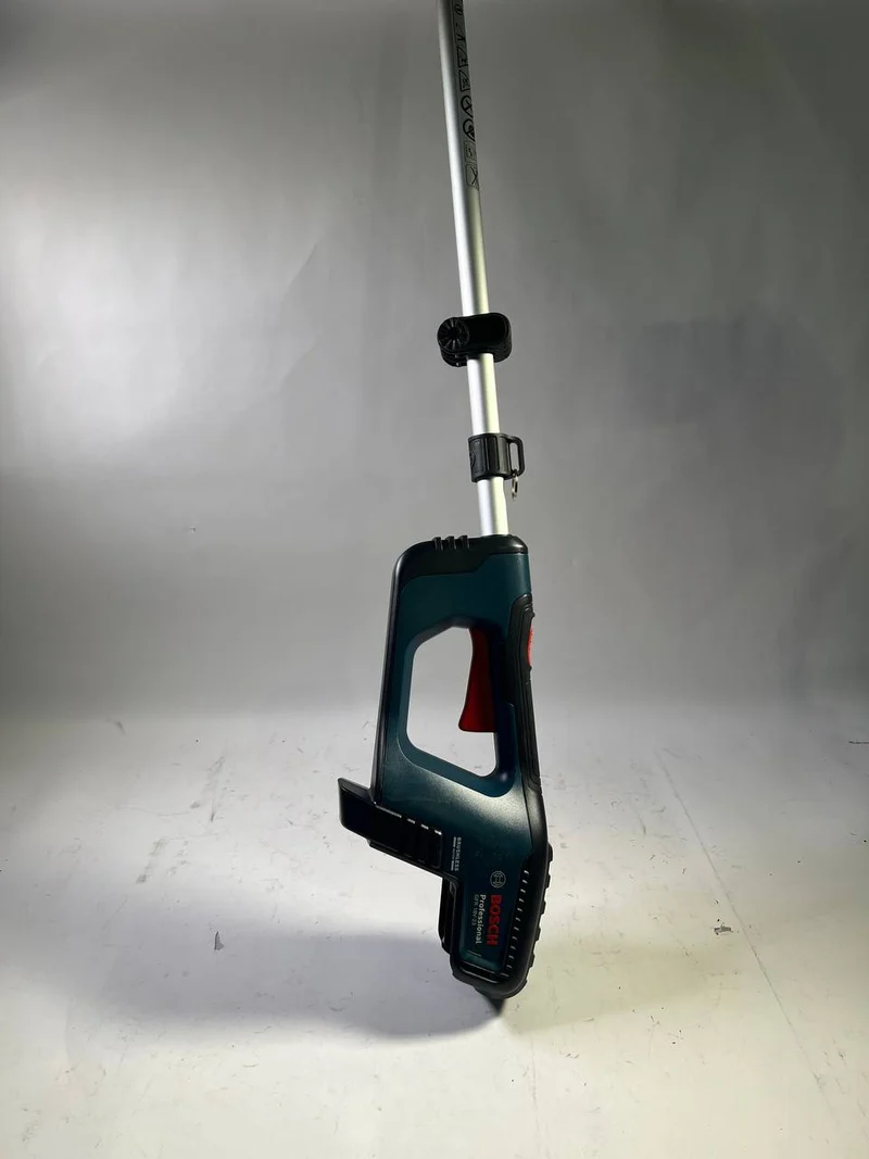 Bosch GFR 18V-23 Professional Akku Freischneider 18 V 230 mm Brushless ( 06008D1000 ) Solo - Beschädigt